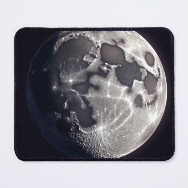 Artikelvorschau, Realistisches Mond-3D-Design – Cosmic Dream entworfen und verkauft von artsdesignpro.