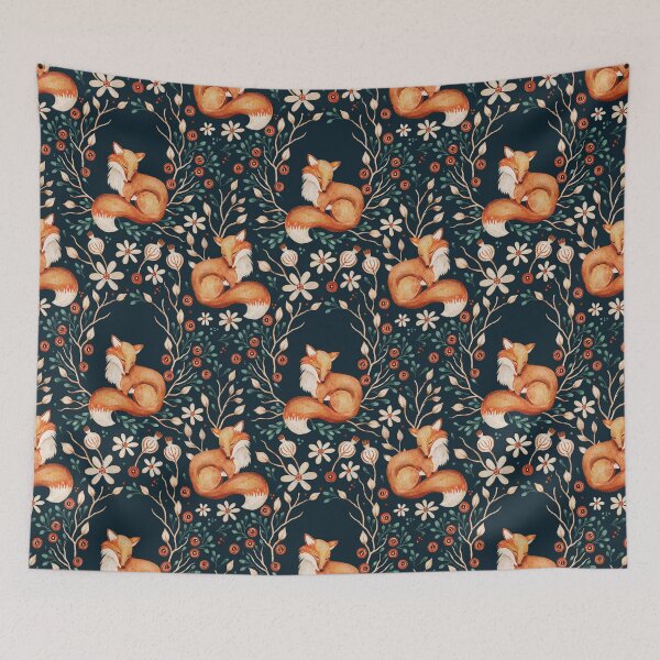Artikelvorschau, Dunkles Aquarell-Herbstfuchsmuster – Forestcore Blumen und Beeren entworfen und verkauft von smeraldosecrets.