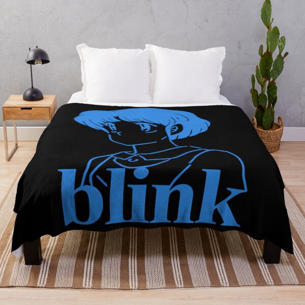 Artikelvorschau, Blink Anime Mädchen Vintage entworfen und verkauft von DonKshler.