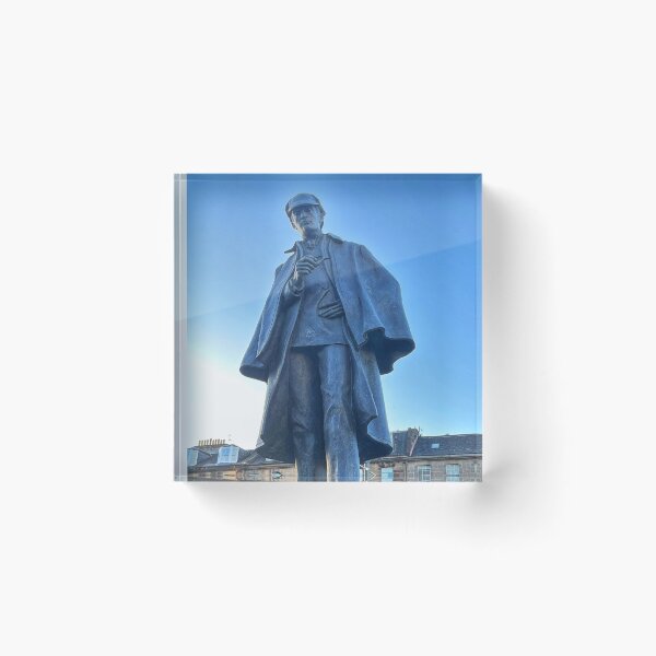 Item preview, Sherlock Holmes statue designed and sold by Ponted.