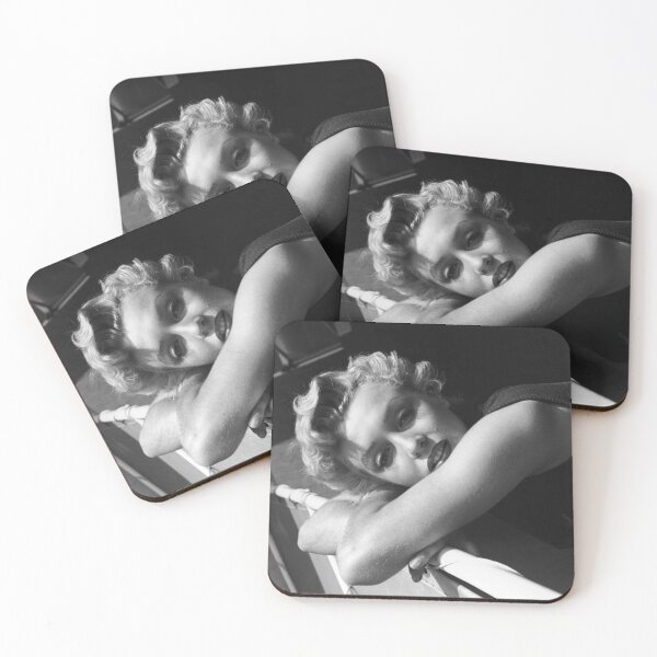 Item preview, Marilyn Monroe portrait designed and sold by KaterinaLog.