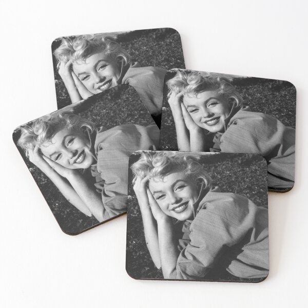 Item preview, Marilyn Monroe portrait designed and sold by KaterinaLog.