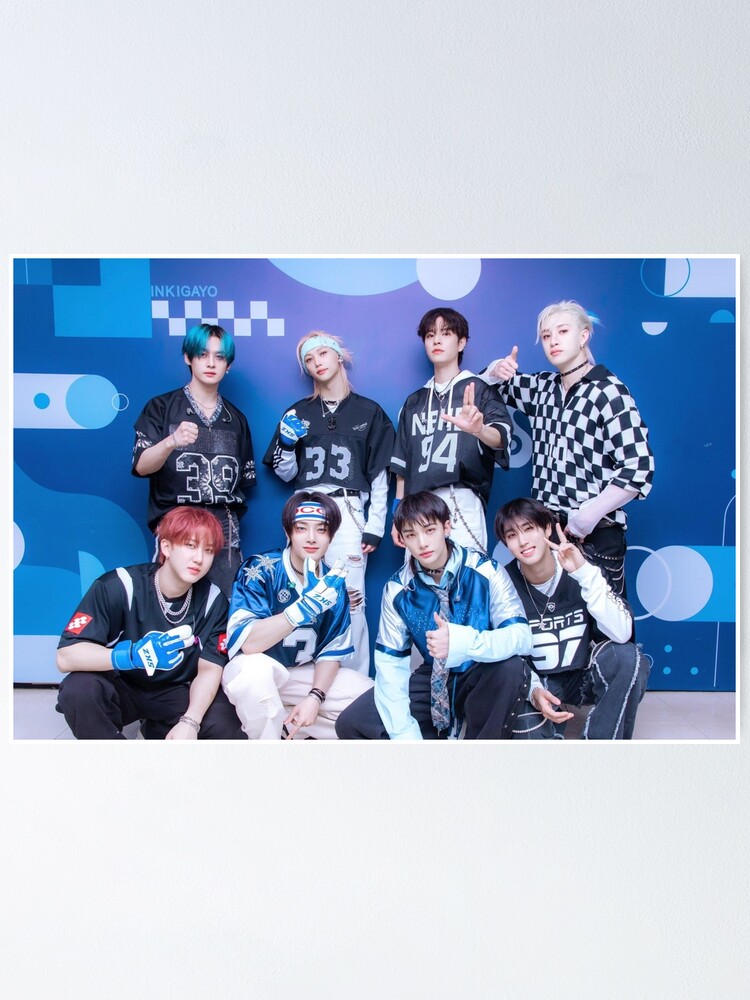 Stray Kids Karma Ceremony Inkigayo SKZ ot8 group image comeback