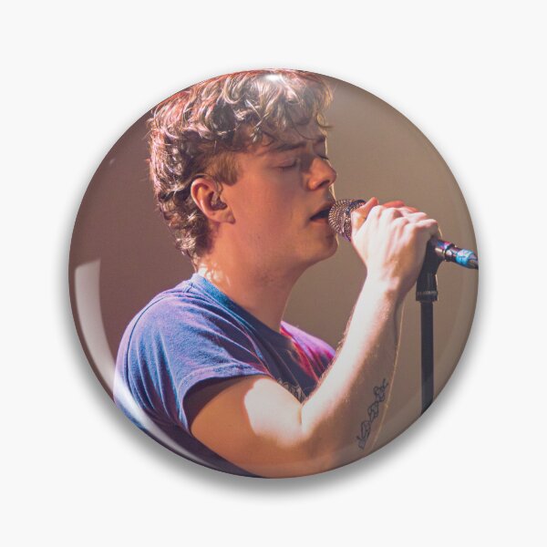 Item preview, Alfie Jukes Singing Live – Amsterdam 2025 designed and sold by Studio Bo van Duren.