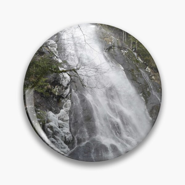 Artikelvorschau, Rocky Brook Falls entworfen und verkauft von Momo PnW.