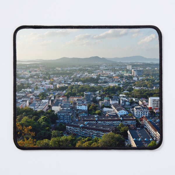 Artikelvorschau, Phuket Town City Dämmerung Blick Rang Hill Thailand entworfen und verkauft von Kevin Miller Photography.