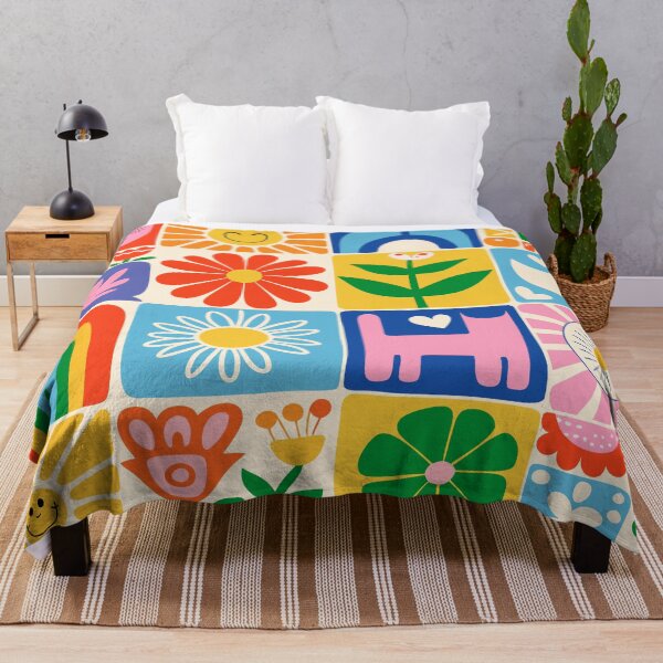 Artikelvorschau, Retro Folk Art Flowers and Animals Pattern entworfen und verkauft von Timegraf.