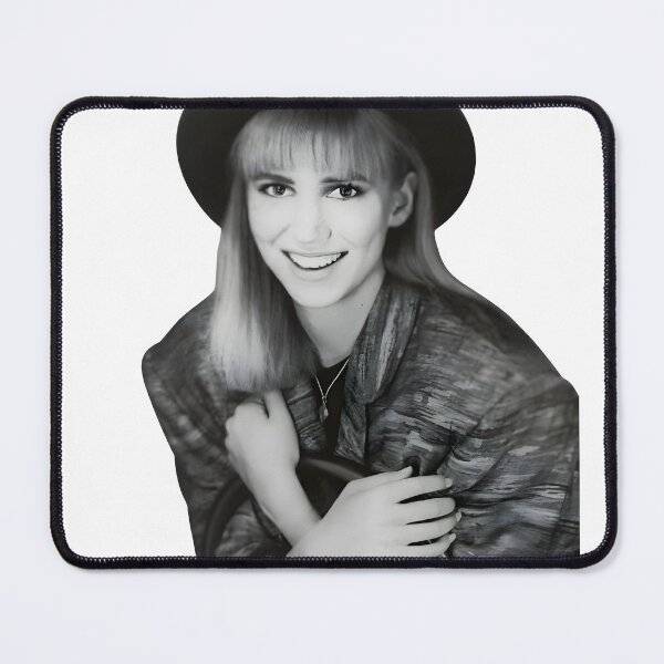 Artikelvorschau, Debbie Gibson – Pop-Ikone der 80er entworfen und verkauft von CatrionaLavery.