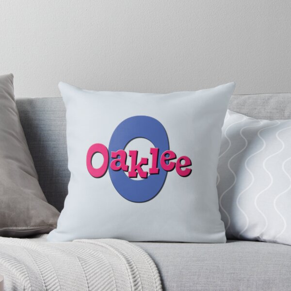 Artikelvorschau, O steht für Oaklee, Mädchen- und Frauenname und Initiale entworfen und verkauft von CharlottePlaceArt.