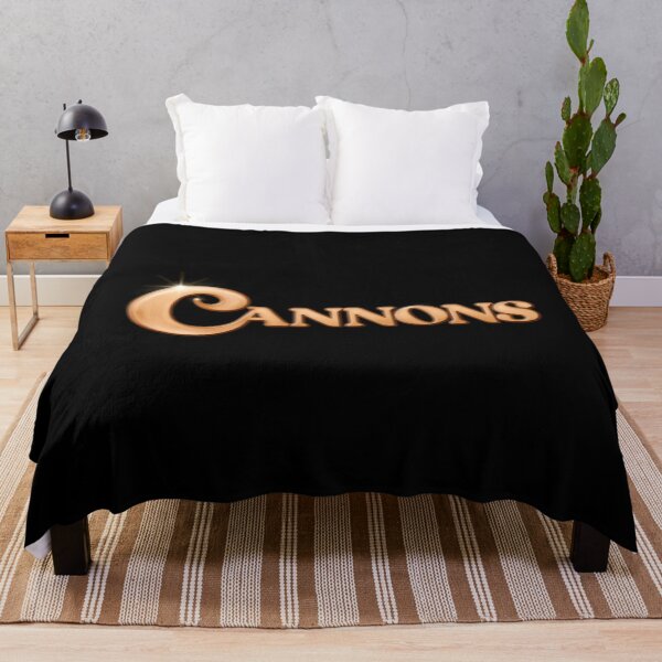 Artikelvorschau, Cannon Rock Band Amerikanisch Classic T-Shirt entworfen und verkauft von PatsyStanton.