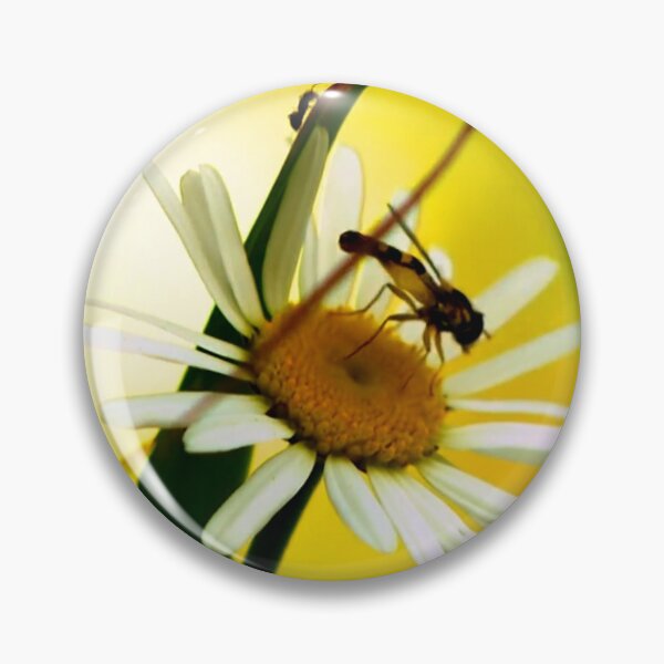 Item preview, Abeja y flor designed and sold by DjeriK.