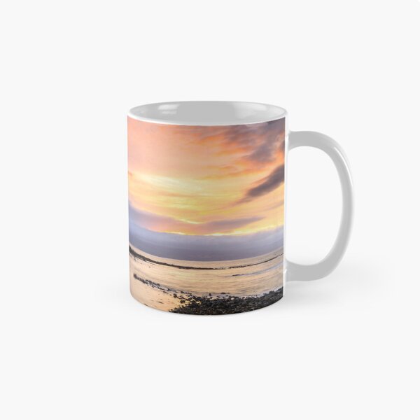 Item preview, Hacia el faro al amanecer designed and sold by bitm2007.