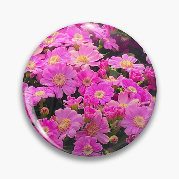 Artikelvorschau, Fotokunst: Fröhliche rosa und rote Gartenblumen entworfen und verkauft von DEC02.