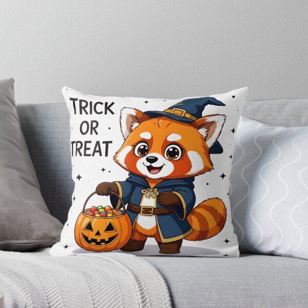 Item preview, Lindo diseño festivo de mago panda rojo de Halloween designed and sold by SmashingDeals.