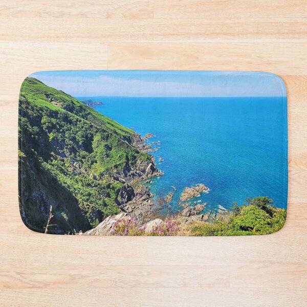 Artikelvorschau, Blick auf Lundy von den Torrs - Ilfracombe, Nord-Devon entworfen und verkauft von Love where you live.