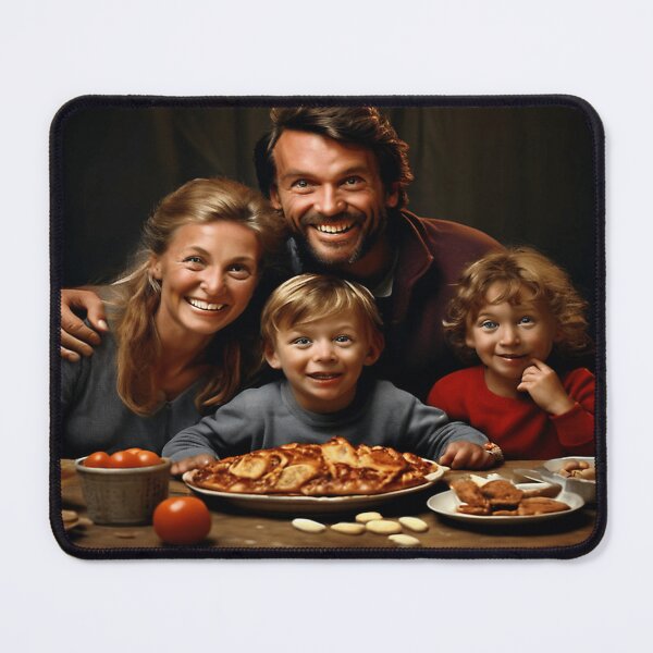 Item preview, Essayer De Manger Un Repas Chaud Quand Tu As Des Enfants designed and sold by dyshawnnaaman.