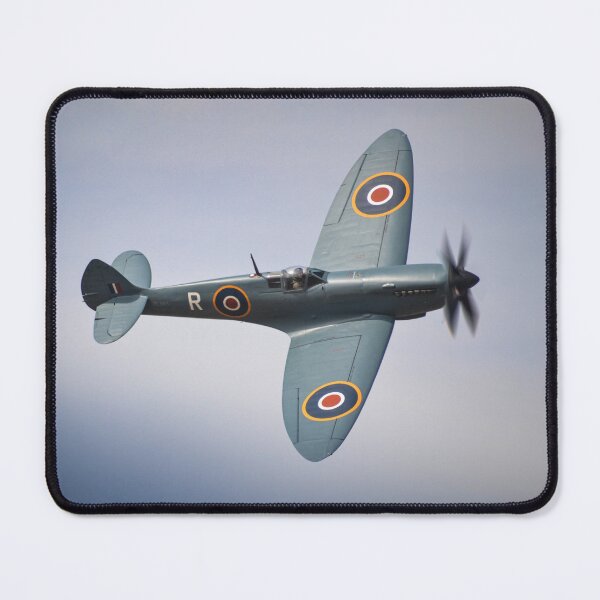 Artikelvorschau, Vickers Supermarine Spitfire-Kriegsflugzeug entworfen und verkauft von CEastwoodPhotos.