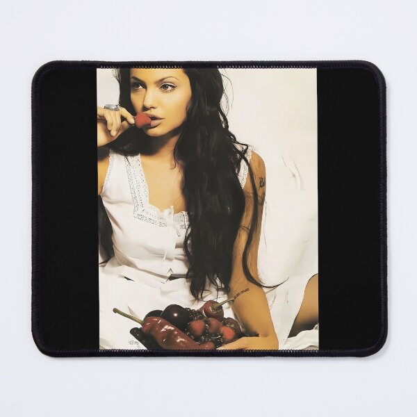 Item preview, Angelina Jolie designed and sold by Herthaommer.