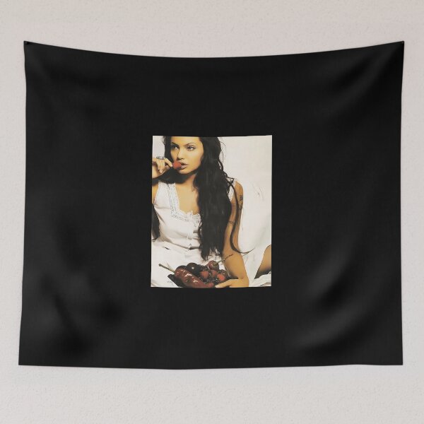 Item preview, Angelina Jolie designed and sold by Herthaommer.