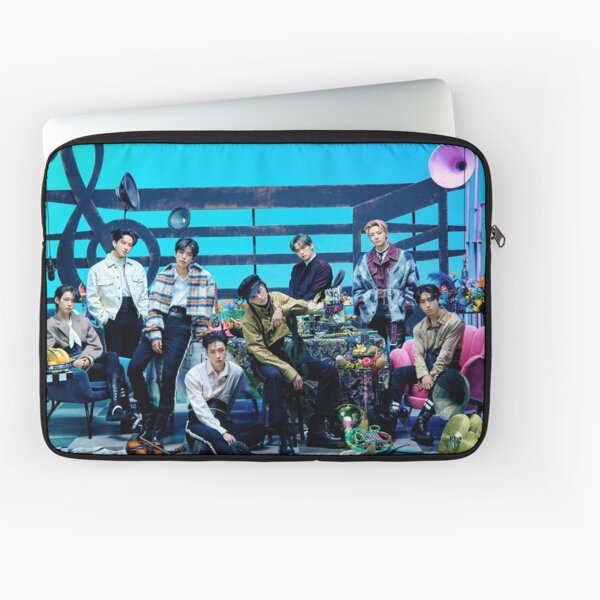StrayKids スキズ DWAEKKI トエッキ LAPTOP PCケース StrayKids スキズ DWAEKKI トエッキ LAPTOP PCケース Stray Kids