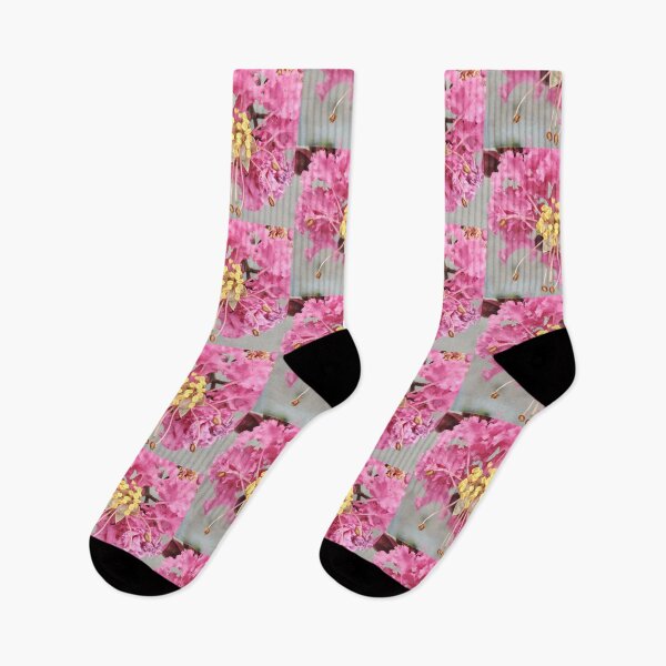 Item preview, Pink flower designed and sold by MaxCardoso.