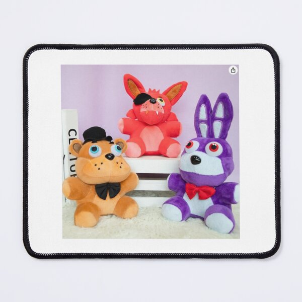 Aperçu de l'œuvre Pose des peluches fnaf créée et vendue par Roubyn.