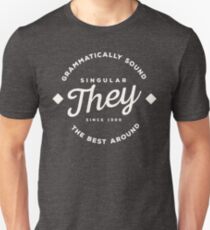 Pronoun-Abzeichen - Sie v. 2 Unisex T-Shirt