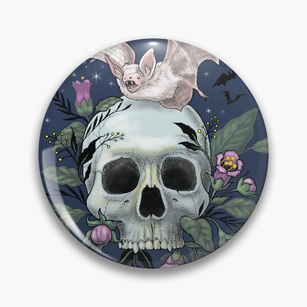Artikelvorschau, Albino Fledermaus und Totenkopf, Halloween Kunst entworfen und verkauft von Inky Paige.