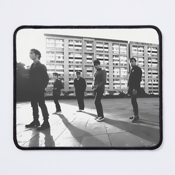 Item preview, Los Bunkers - Msica Libre Album 2010 designed and sold by BoutiqueEggWhi.