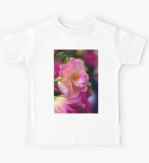 Beautiful Eustoma flowers Kids Tee