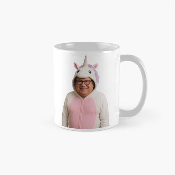 Artikelvorschau, Einhorn Danny Devito Alles Gute zum Geburtstag Weihnachtsgeschenk lustiges Streichmeme entworfen und verkauft von CheeseBlueprint.