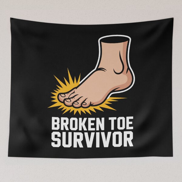 Artikelvorschau, Toe Survivor Lustige Fuß-Recovery-Verletzung entworfen und verkauft von Sea4Adventures.