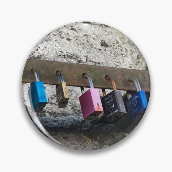 Item preview, Ein kunstvolles Bild mit Schloss und Verriegelung – Symbol für Liebe, An artistic image with a lock and latch – symbol of love, designed and sold by Yaroplanner.
