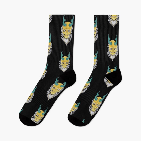Artikelvorschau, Dämonenschädel und Vintage-Herz mit Diamant-Türkisgold besetzt. entworfen und verkauft von Jiwsurreal.
