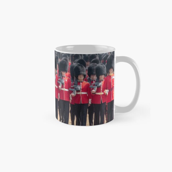 Royal guards in red and black uniform with bearskin hats, London Classic Mug
