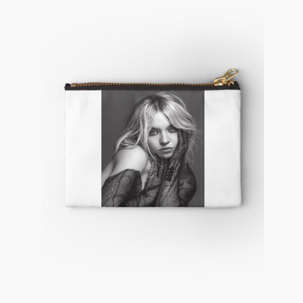 Item preview, sydney sweeney art Poster designed and sold by ColorsSoul ⭐️⭐️⭐️⭐️⭐️.