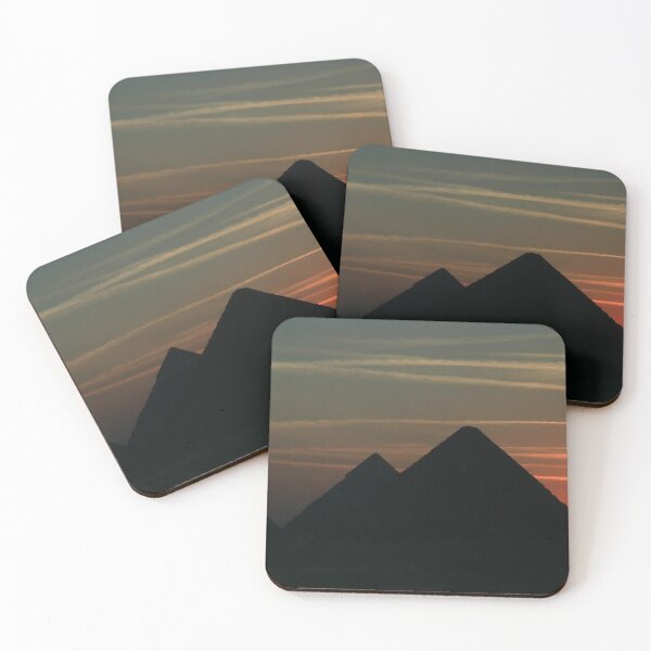 Item preview, Atardecer en la necrópolis de Giza designed and sold by zumi.