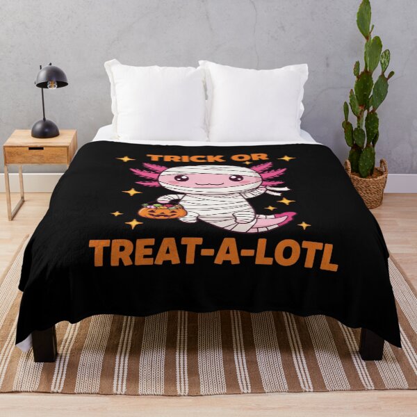 Artikelvorschau, Süßes oder Saures für Halloween, süßer Axolotl entworfen und verkauft von Hananiah Merch.