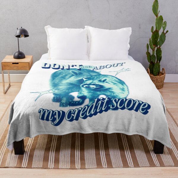 Aperçu de l'œuvre Raccoon blue funny ironic sticker cursed credit score gen z meme créée et vendue par DisgustangCO.