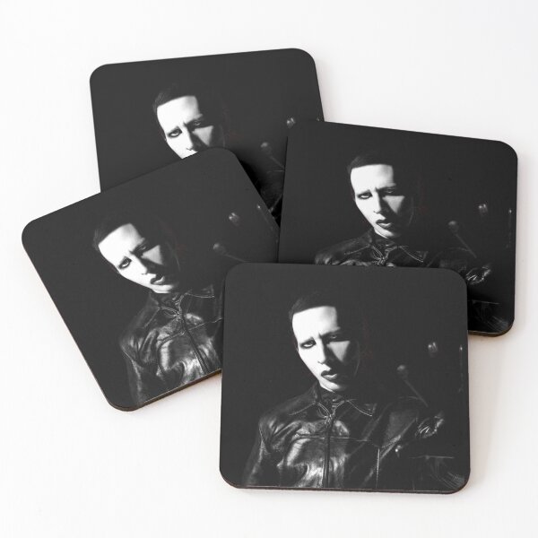 Artikelvorschau, Marilyn Manson T-Shirt | Inspiriertes dunkles Portrait-Design entworfen und verkauft von New Mentality: Mindset Apparel.