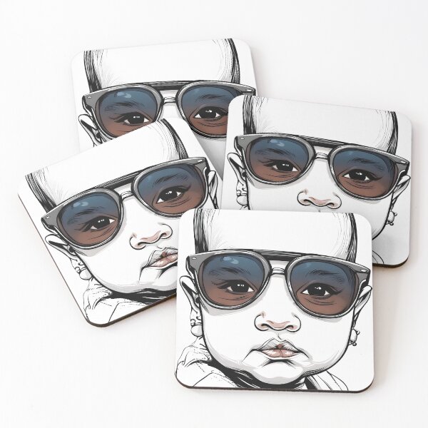 Aperçu de l'œuvre Un portrait caricatural d'un bébé portant des lunettes et un sweat à capuche, souligné en noir sur fond blanc. créée et vendue par Innercosmic.