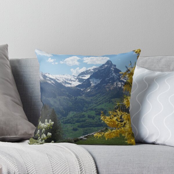 Artikelvorschau, Spring in the Alps entworfen und verkauft von nikawanders.