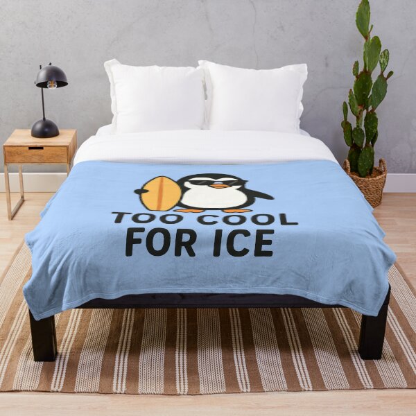 Artikelvorschau, Too Cool for Ice Pinguin Shirt | Lustiges Surfing Sommer Tier T-Shirt entworfen und verkauft von Printessive Designs.