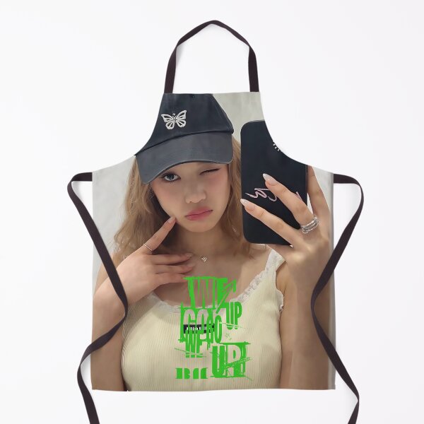 Artikelvorschau, BABYMONSTER PHARITA WE GO UP MERCH – PHARITA QUEEN ENERGY, KPOP STYLE entworfen und verkauft von Valereekmerch.