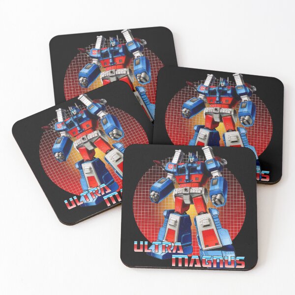 Aperçu de l'œuvre Robot Hero Ultra Magnus G1 V2 créée et vendue par Retr0Tshirts.