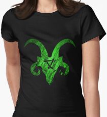 Horned Skaven grün Tailliertes T-Shirt für Frauen