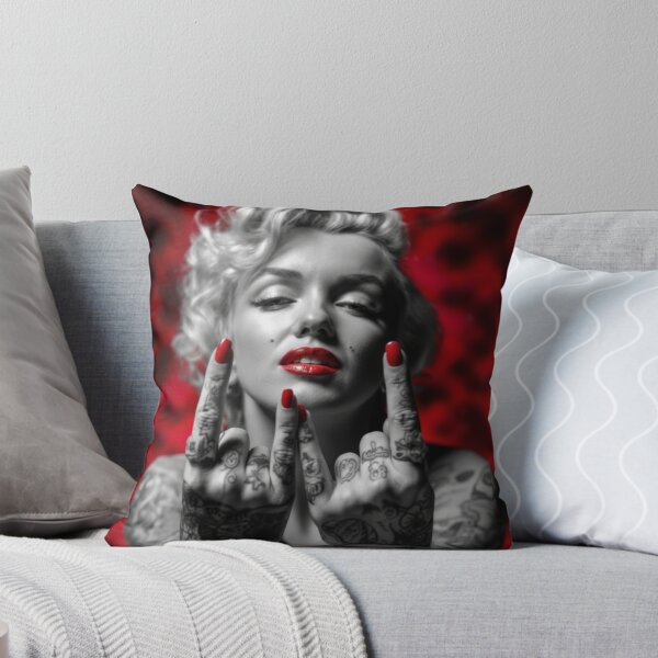 Artikelvorschau, Marilyn Monroe Portrait - Retro Hollywood Rebel entworfen und verkauft von Vicky021.