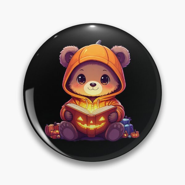 Aperçu de l'œuvre Un ours mignon en sweat à capuche citrouille lisant un livre pendant les festivités d'Halloween entouré de décorations d'automne créée et vendue par ShopThousand.