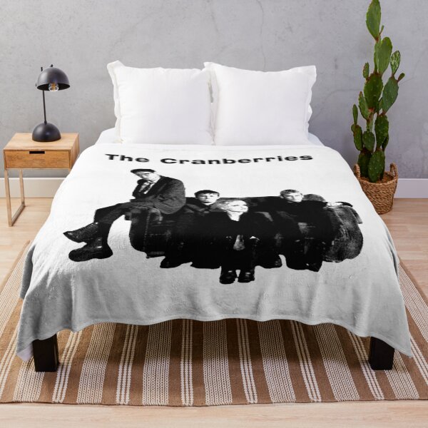 Artikelvorschau, The Cranberries 80er 90er Vintage HD Klassischer Stil T-Shirt entworfen und verkauft von RosendoMoore.