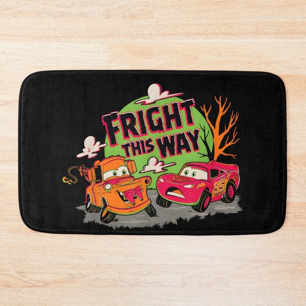 Artikelvorschau, Disney Pixar Cars Halloween – Lightning McQueen & Mater Fright This Way Art entworfen und verkauft von alolo2021.